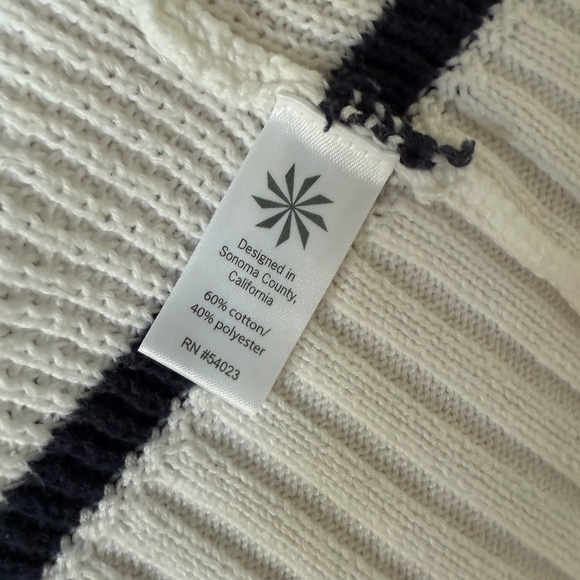 Athleta Waffle knit navy and white striped Long cardigan with patch pockets, Med - Picture 2 of 4